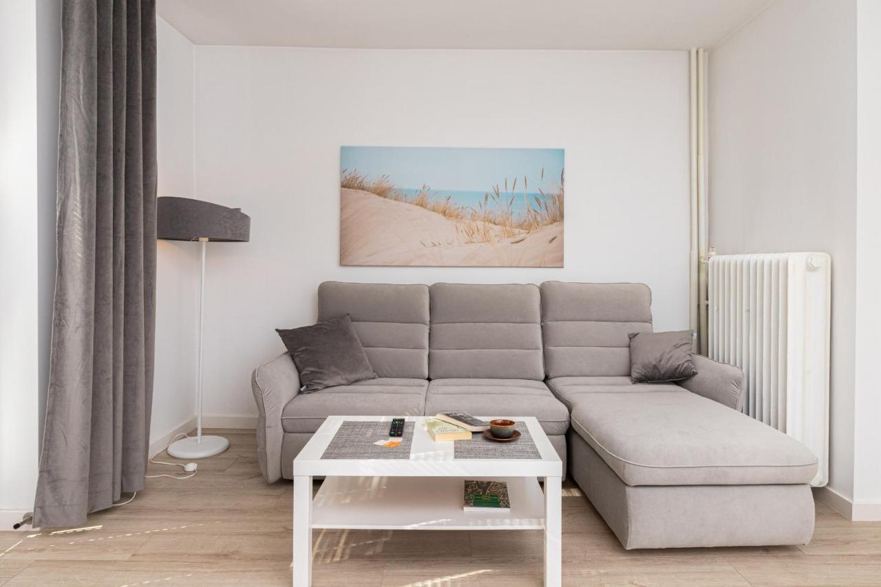 Gdanska Two-Bedroom Apartment Brzezno Beach By Noclegi Renters Eksteriør bilde