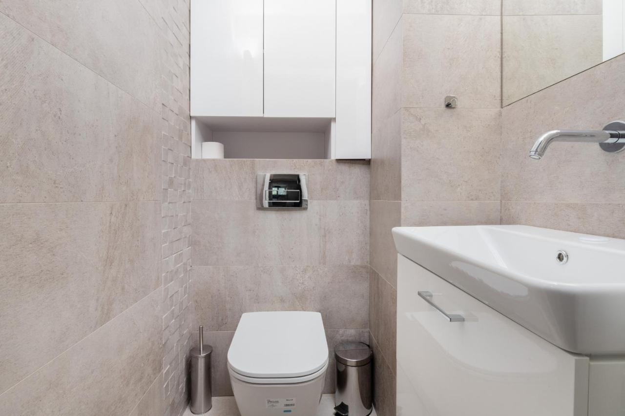 Gdanska Two-Bedroom Apartment Brzezno Beach By Noclegi Renters Eksteriør bilde