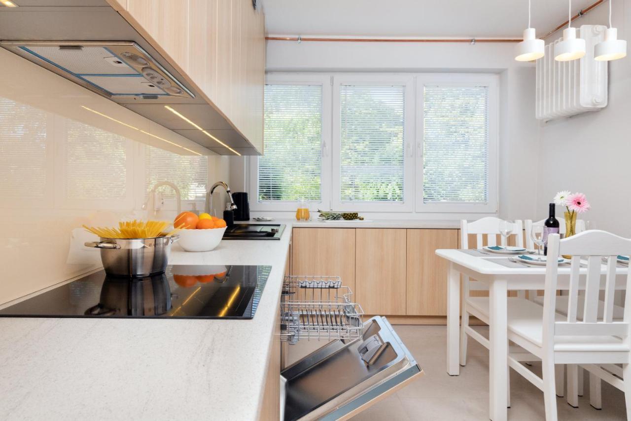 Gdanska Two-Bedroom Apartment Brzezno Beach By Noclegi Renters Eksteriør bilde