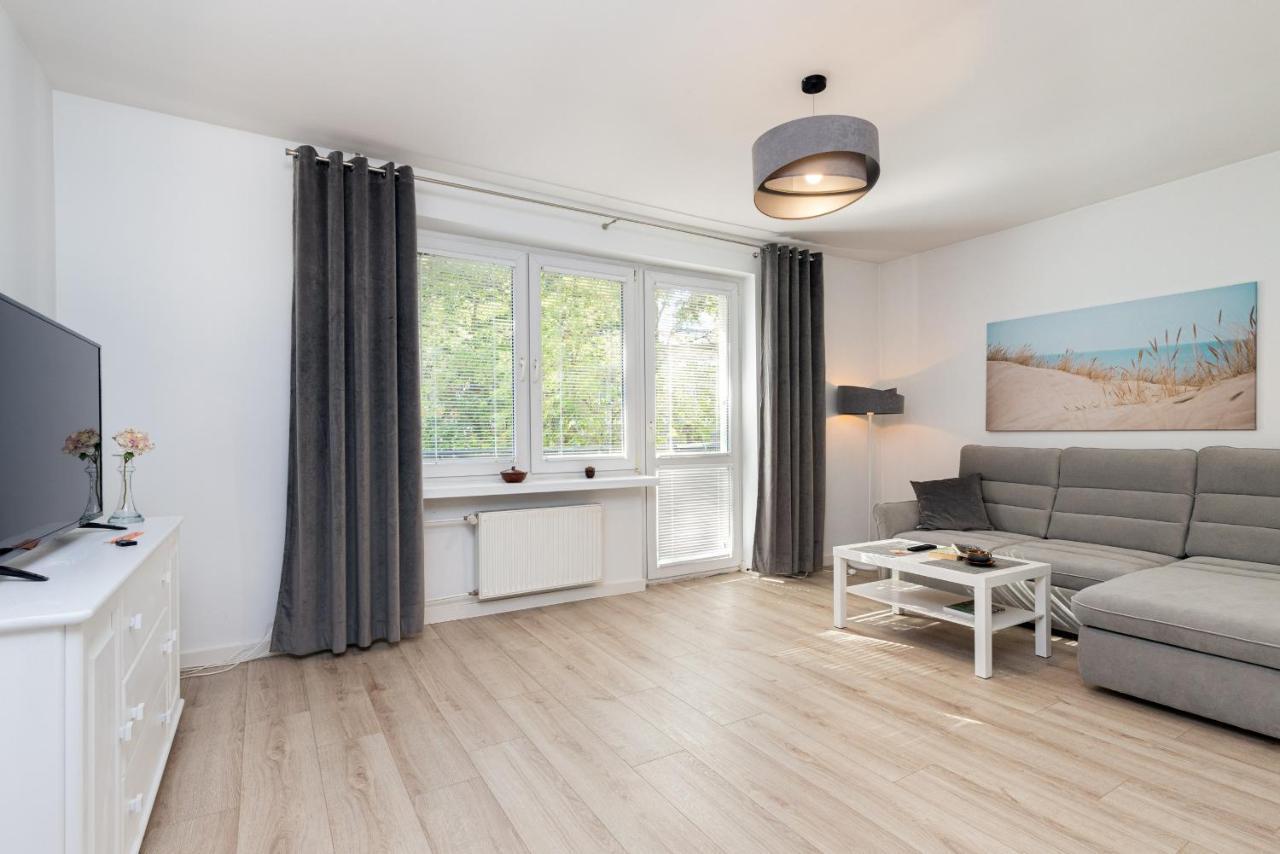 Gdanska Two-Bedroom Apartment Brzezno Beach By Noclegi Renters Eksteriør bilde